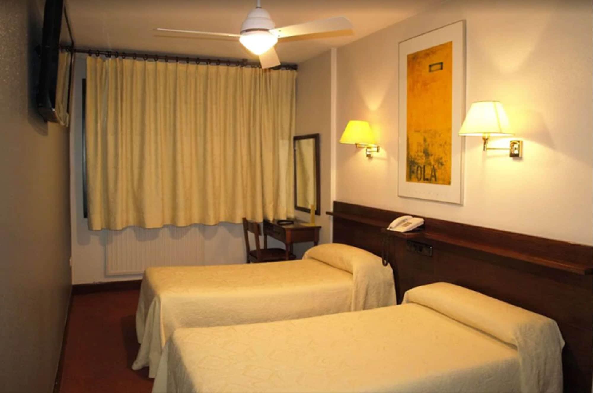 Hotel Ibiltze Lasarte Oria Zewnętrze zdjęcie