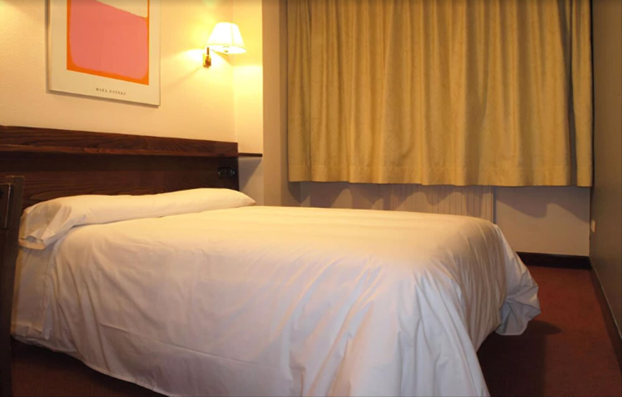 Hotel Ibiltze Lasarte Oria Zewnętrze zdjęcie