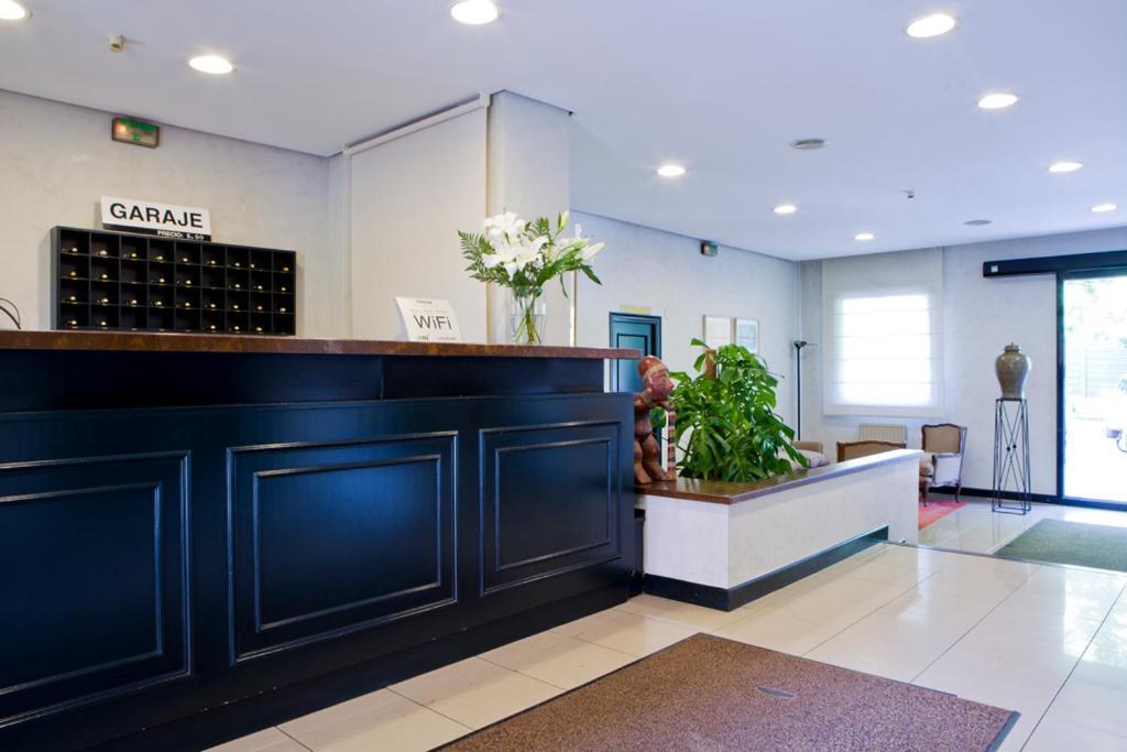 Hotel Ibiltze Lasarte Oria Zewnętrze zdjęcie